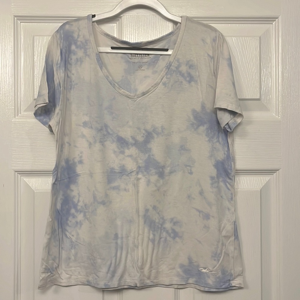 Hollister Tee